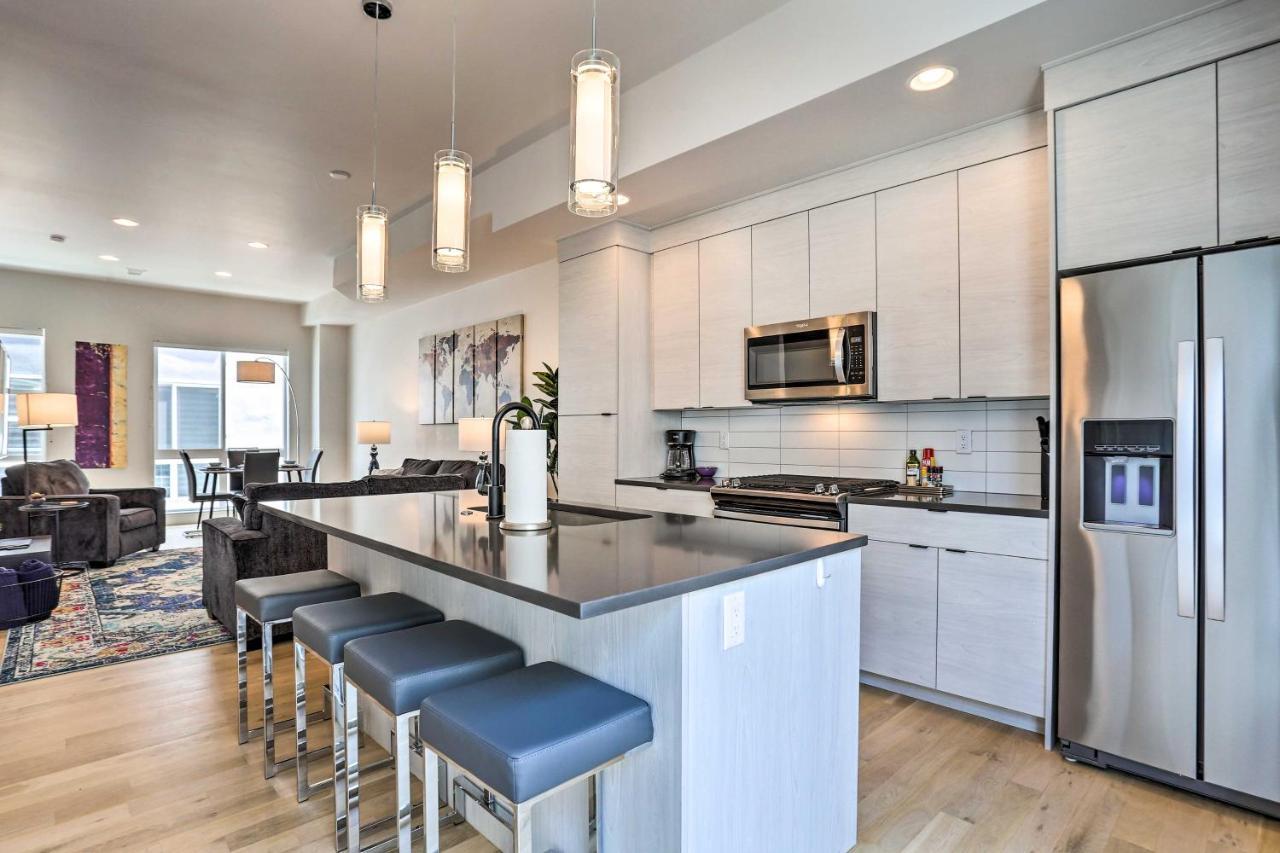 Trendy Denver Townhome - Walk To Mile High Stadium المظهر الخارجي الصورة